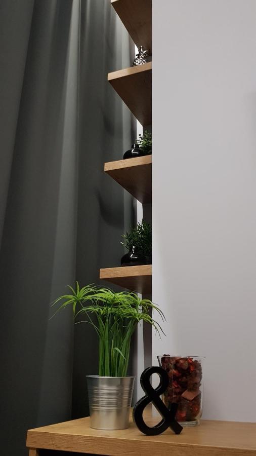 Wola Loft Apartment Варшава Экстерьер фото